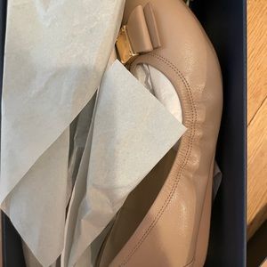 Cole Haan Tali Bow Ballet Flat Maple Sugar size 7C